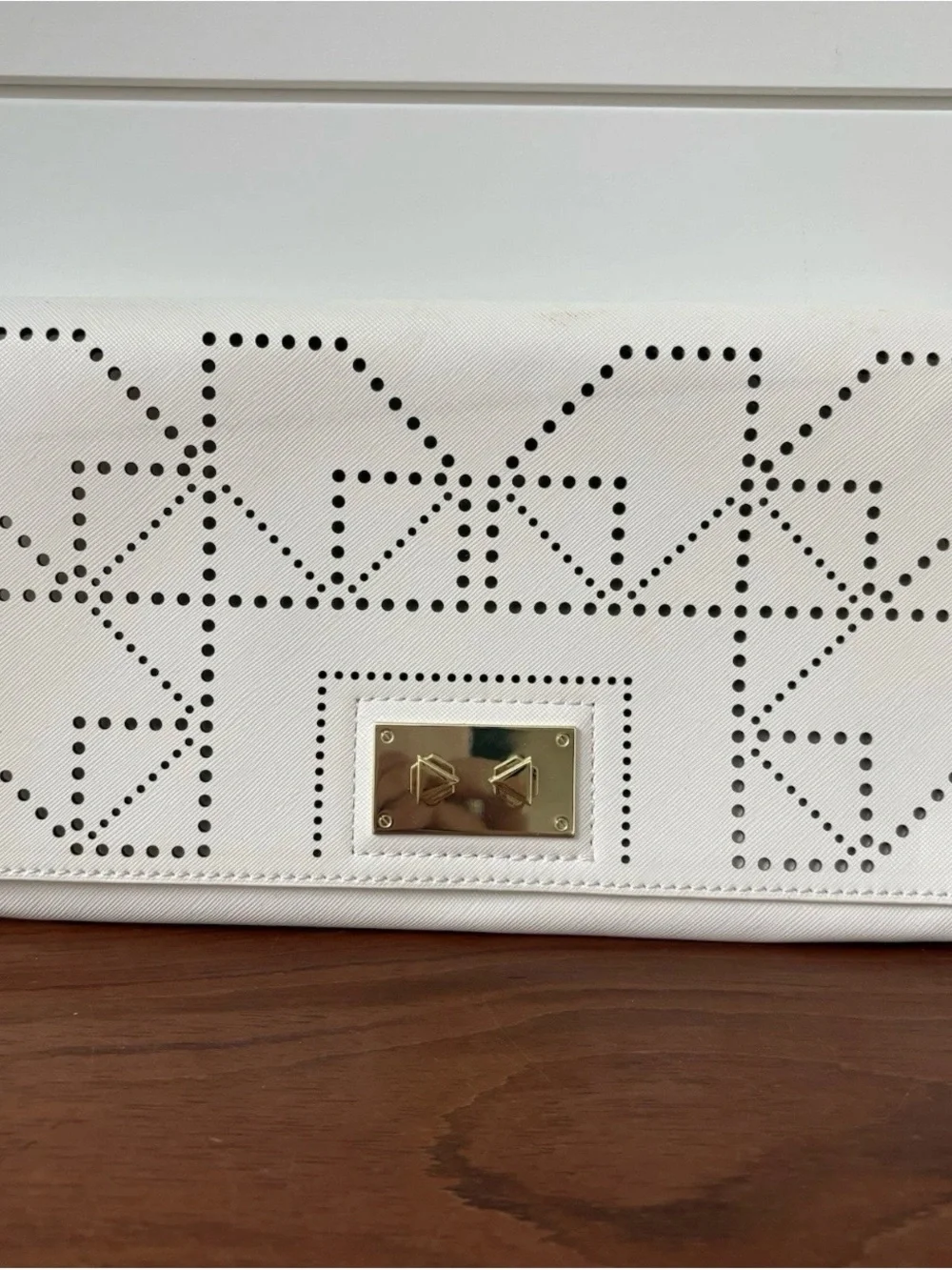 Danielle Nicole White Clutch Purse Geometric Gold Pattern Wedding Evening Party